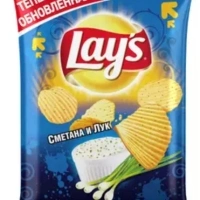 Чипсы LAYS сметана и лук 70 г